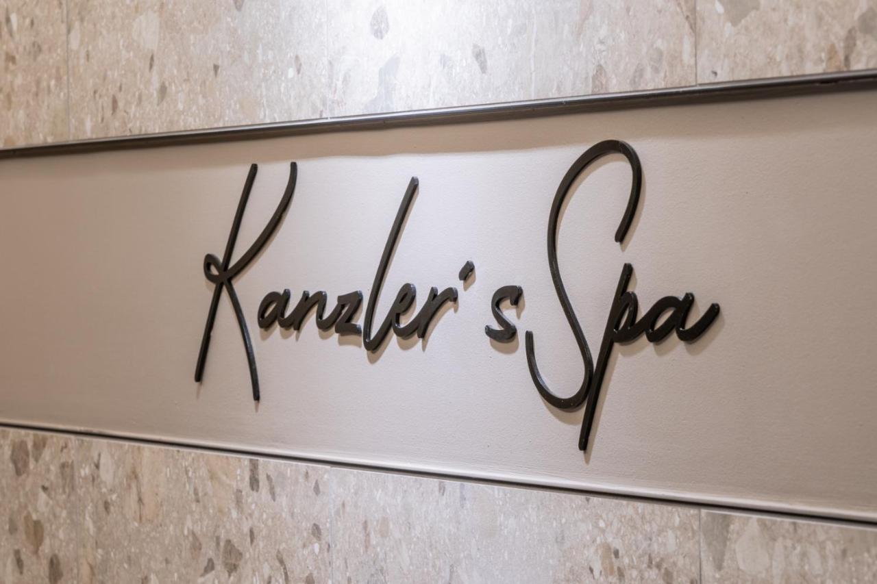 Wander- Und Wellnesshotel Kanzler 巴德米滕多夫 外观 照片