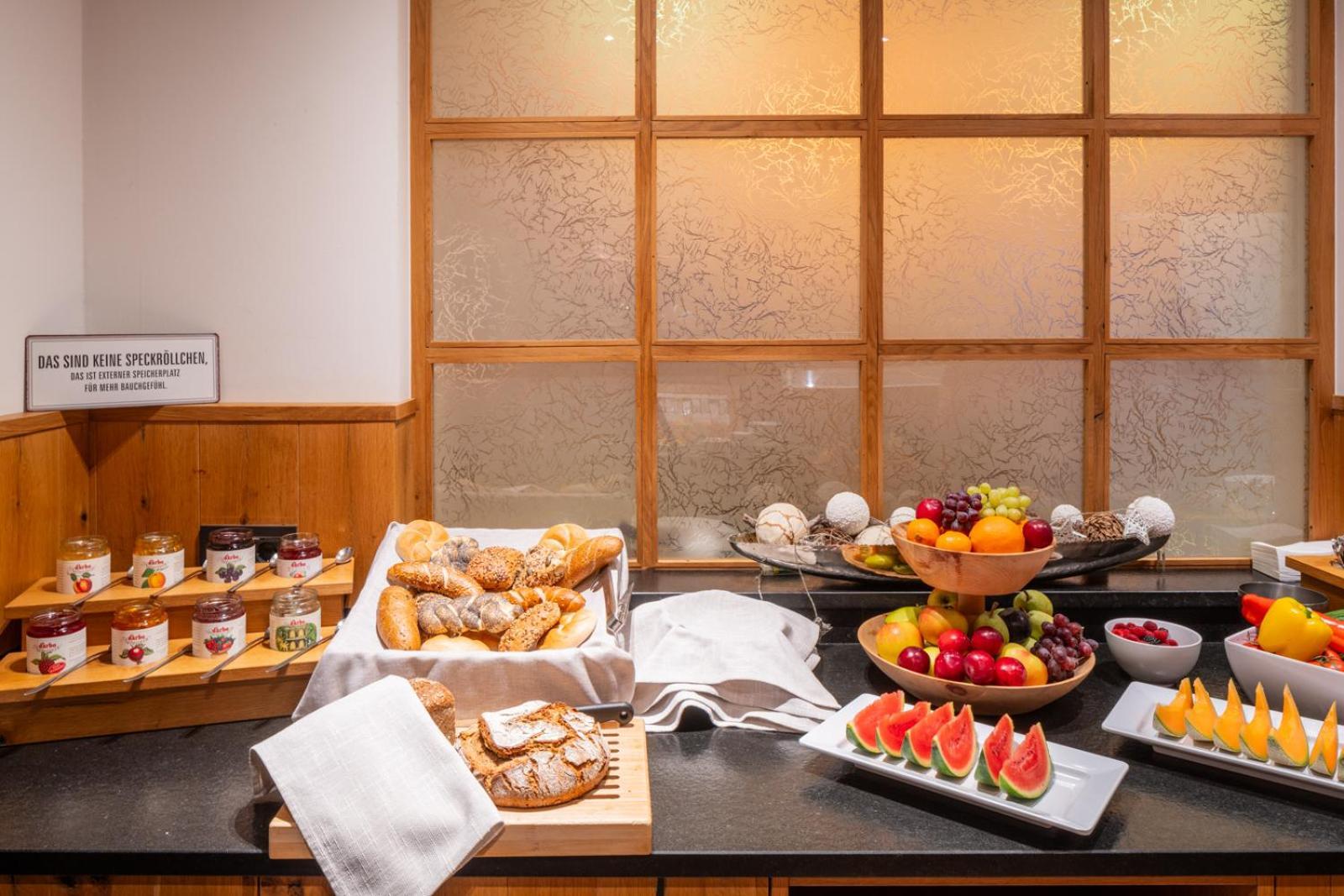 Wander- Und Wellnesshotel Kanzler 巴德米滕多夫 外观 照片