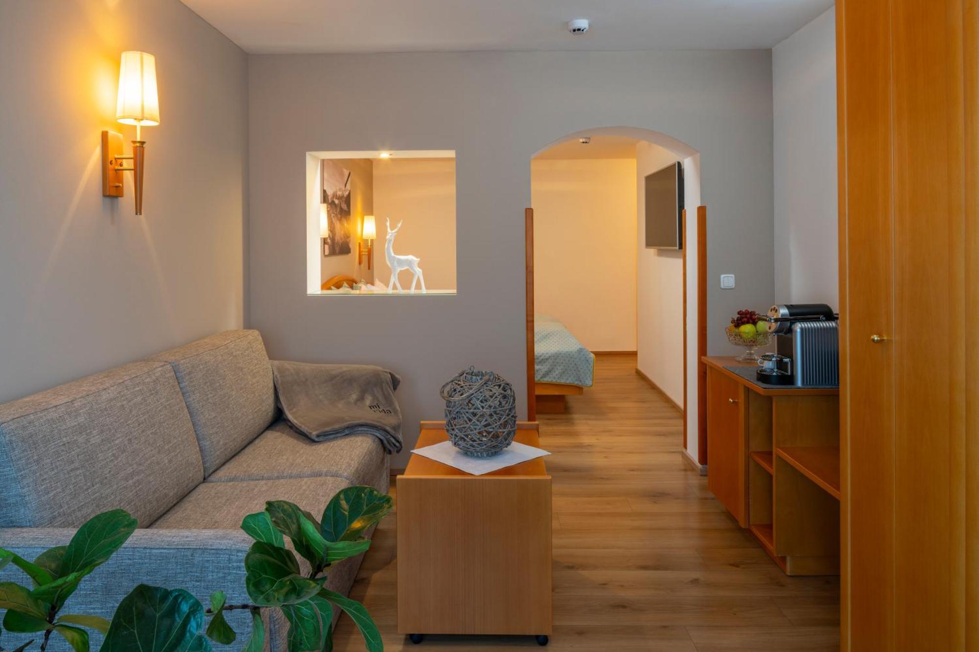 Wander- Und Wellnesshotel Kanzler 巴德米滕多夫 外观 照片
