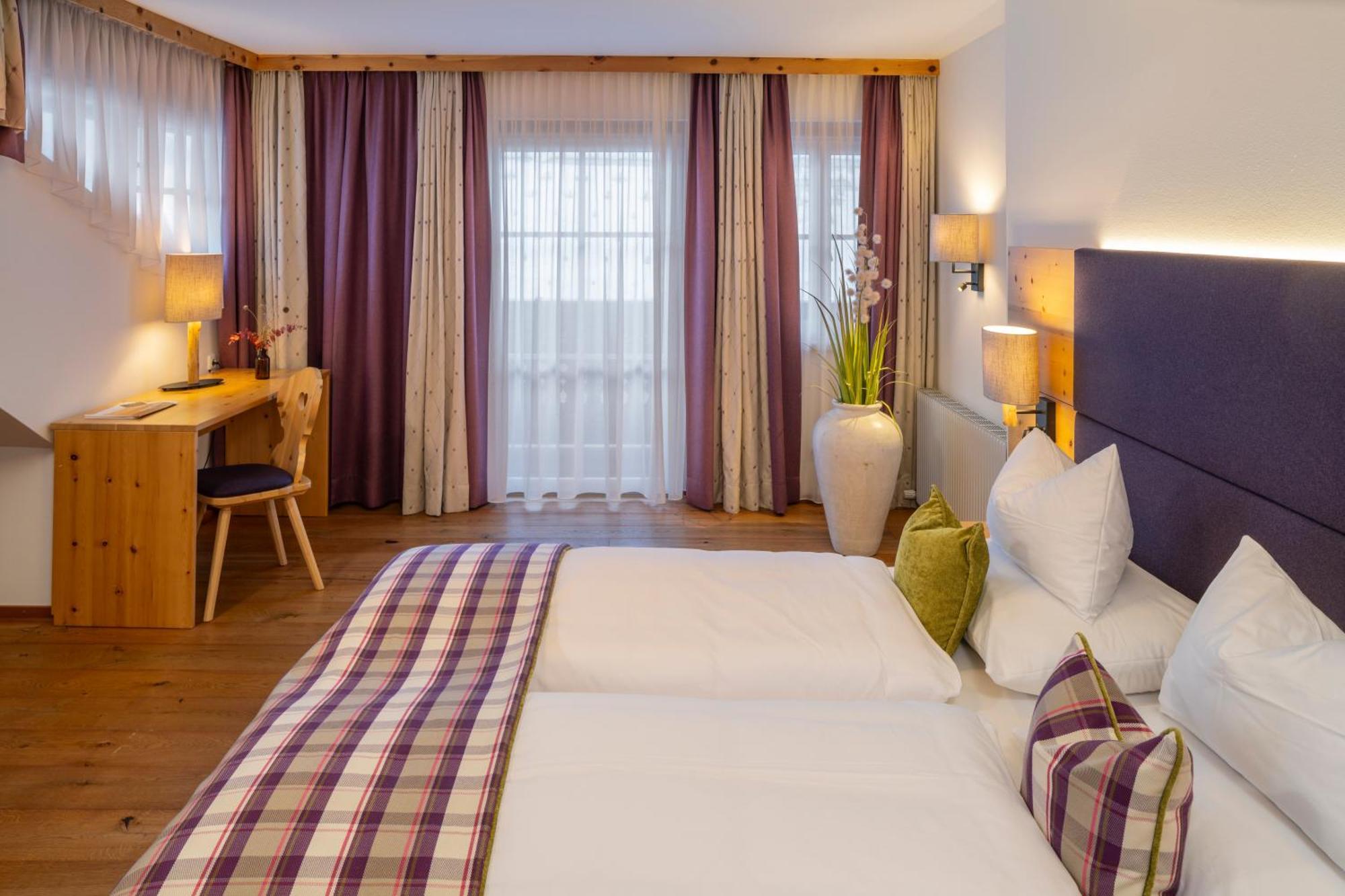 Wander- Und Wellnesshotel Kanzler 巴德米滕多夫 外观 照片